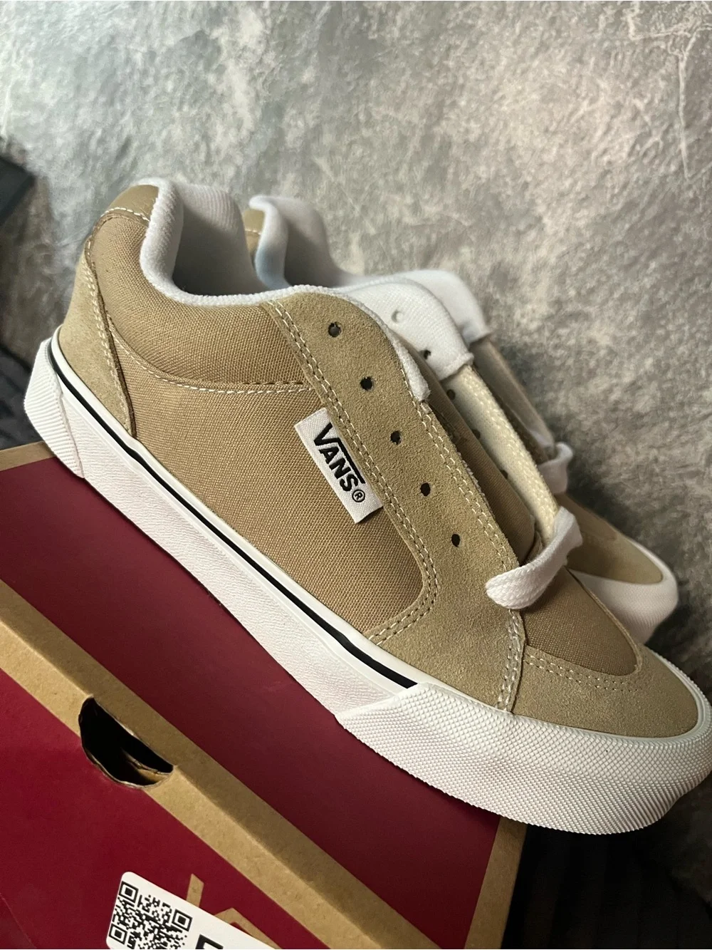 Vans Chukka Push Low-Top Sneaker in khaki 4.5 Y new in box unisex